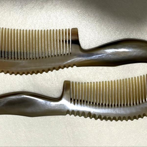 Handcrafted Natural Horn Comb